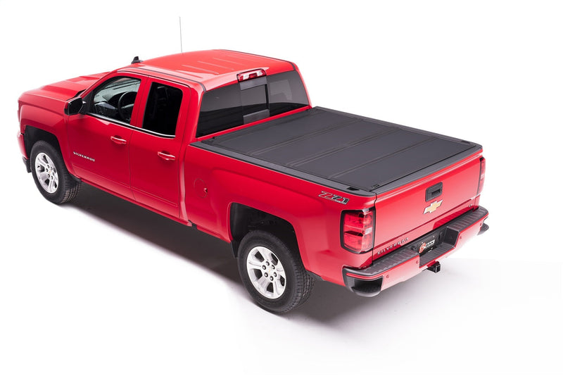 BAK 448120 - 14-18 Chevy Silverado 1500 / 15-20 Silverado 2500/3500 5ft 8in Bed Flip MX4 Matte Finish