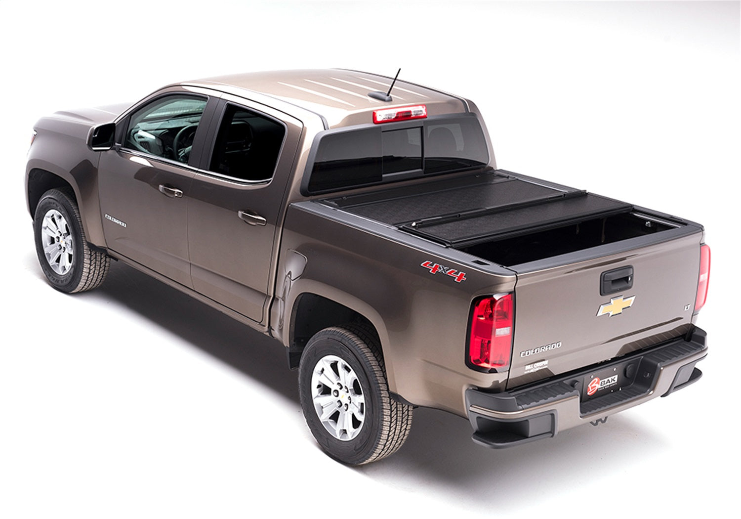 BAK 226701 - 2020 Jeep Gladiator 5ft Bed Flip G2