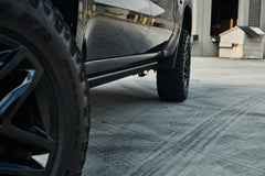 2019-2024 CHEVROLET SILVERADO/GMC SIERRA 1500, 2500/3500 CREW CAB E-POWER BOARD STEPS