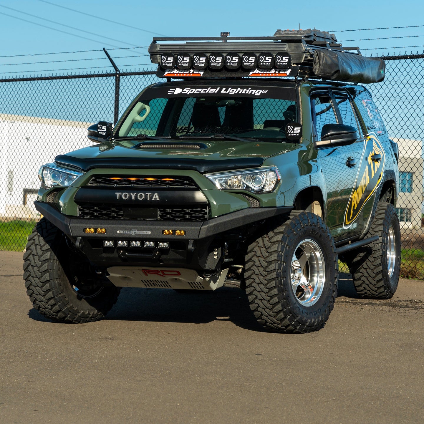 2014-2024 TOYOTA 4RUNNER RTS FRONT WINCH BUMPER Chassis Unlimited Inc. 