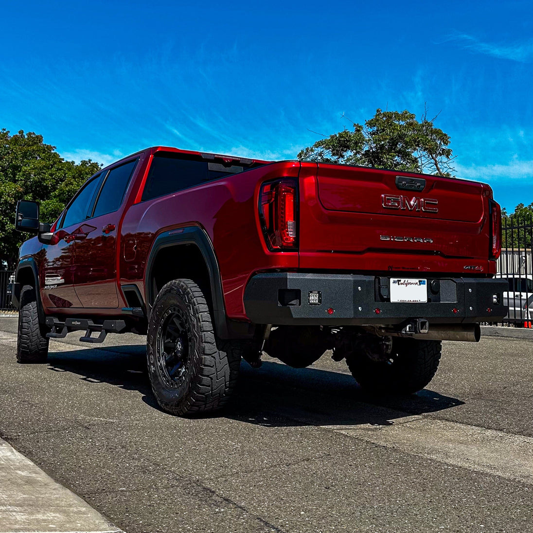 2020-2023 GMC SIERRA 2500/3500 FUEL SERIES REAR BUMPER Chassis Unlimited Inc. 