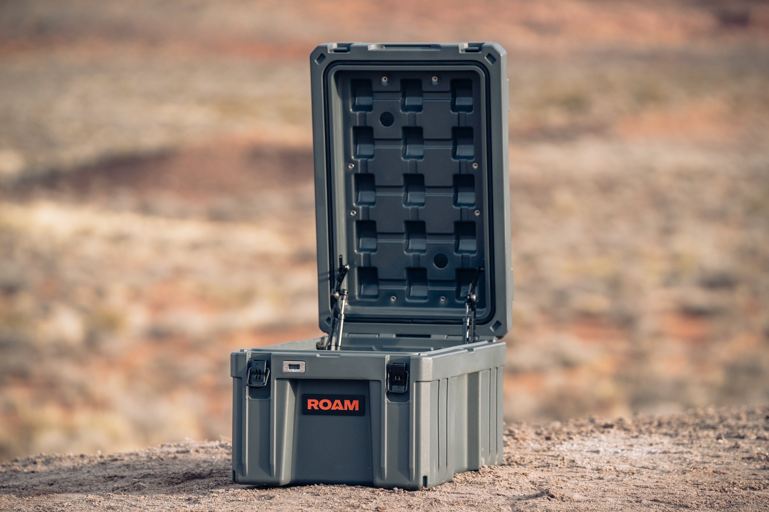 Roam Adventure Co. Case - Thumbnail 3
