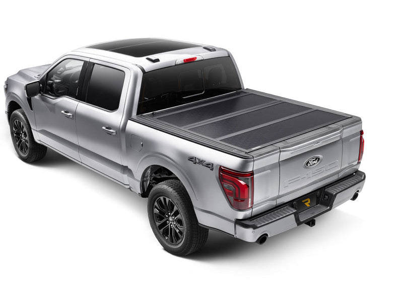 BAK 226310 - 08-16 Ford Super Duty 6ft 9in Bed Flip G2