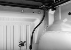 BAK 226538 - 2022 Nissan Frontier 5ft Bed Flip G2