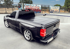 BAK 226133 - 2020 Chevy Silverado 2500/3500 HD 6ft 9in Bed Flip G2