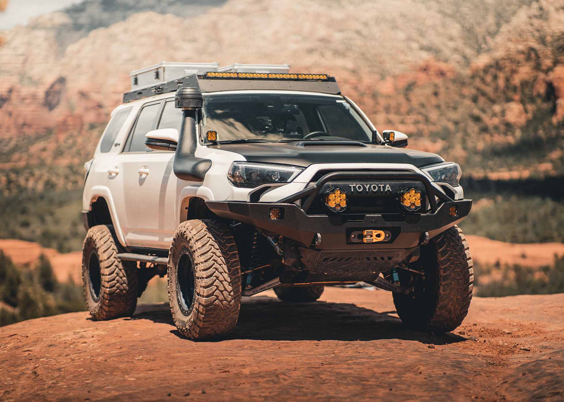 Toyota 4Runner (2010-2024) Hi-Lite Overland Front Bumper [PreRunner Bull Bar]